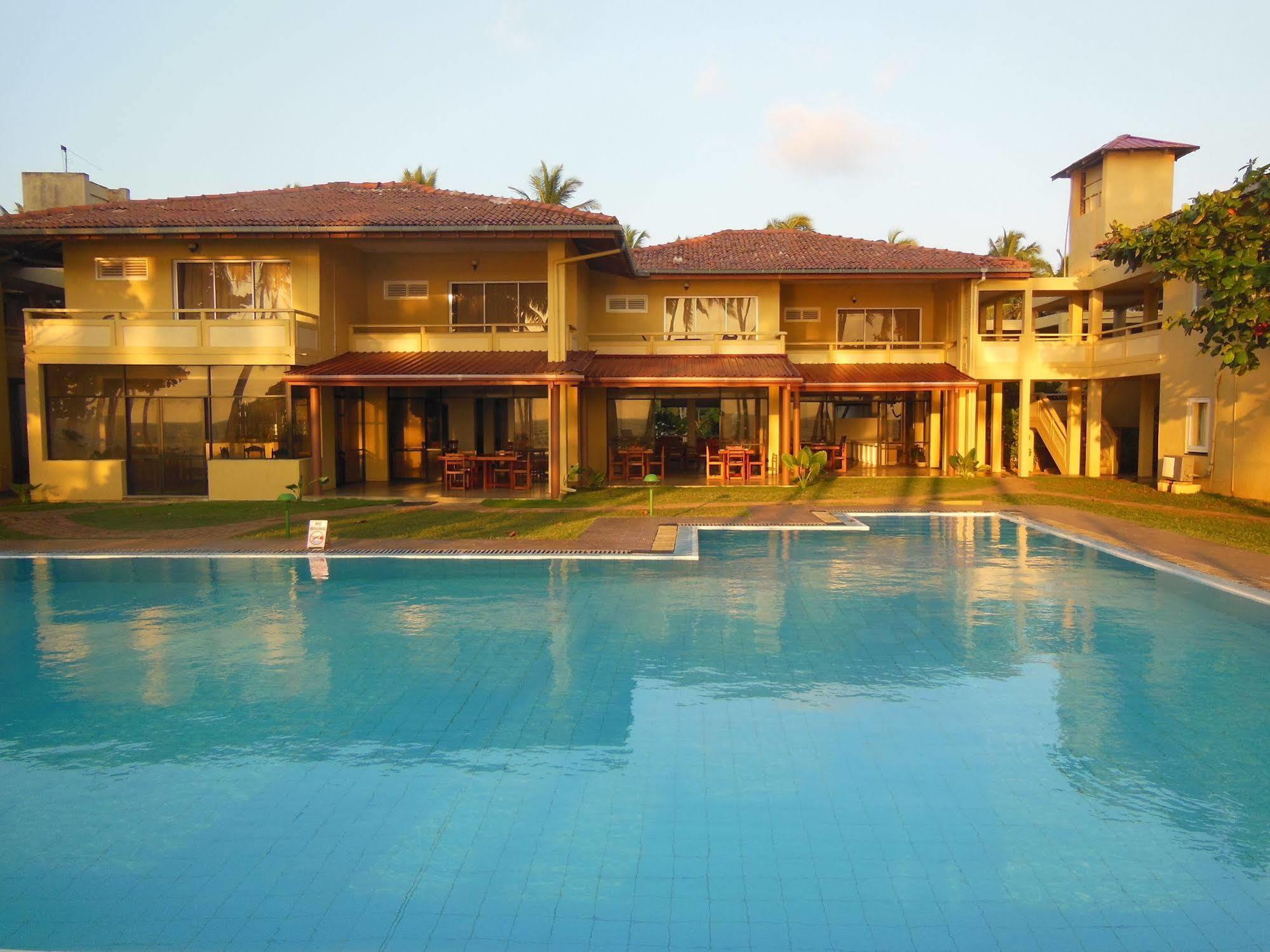 Sanmali Beach Hotel Маравила Экстерьер фото